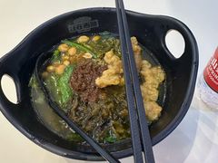 -桂在香知桂林米粉(南岗松雷店)
