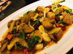 明炉重庆肥肠-大川先生·小龙虾·川菜(信义坊店)
