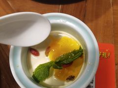 -雀舞云南菜(天津天河城购物中心店)