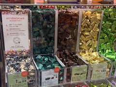 -VENCHI 闻绮(上海佛罗伦萨小镇店)