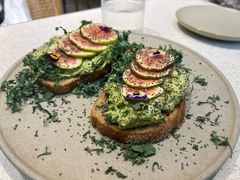 无花果手撕鸡肉tapas-Toris(LuOne凯德晶萃广场店)