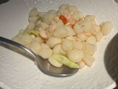 湖中三白-吴越荣记苏州菜·松鼠桂鱼 100% 活鱼现做(月光码头店)