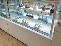 面包甜点陈列柜-好利来(槐中店)