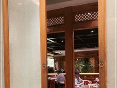 -萨拉伯尔(燕莎友谊商城店)