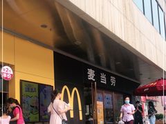 门面-麦当劳(新王府井店)