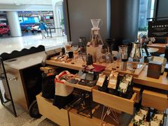 -星巴克臻选(上海合生汇1F店)