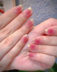 -猪猪女孩日式美睫美甲