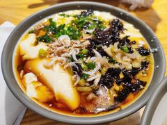 -弄堂咪道-饭香·面香·馄饨香(钦州北路田尚坊店)