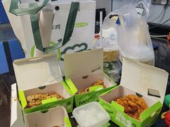 -Pelicana百利家炸鸡(江南西名店城店)