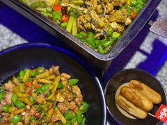 炭烧牛蛙平锅紫苏味-蘭奢雅集·江浙菜(青山江滩店)