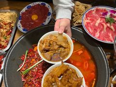 -萍姐火锅·公路夜市(武汉首店)