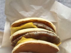 双层猪柳芝士松饼汉堡-STARLING八哥松饼(雅宝店)