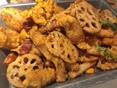 -荷塘秋月·本帮江浙菜(国权路店)