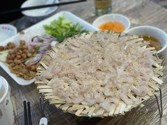 -官塘鱻鱻鱼生