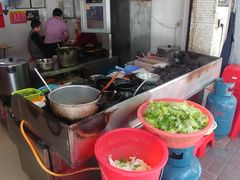 -皮蛋弟砂锅店(总店)