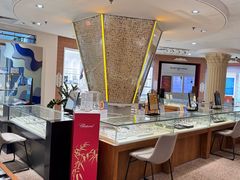 -巴黎三城(百联南方购物中心店)