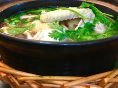 -临街徽菜馆·正宗黄山味