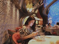 -迪拜帆船酒店海底餐厅