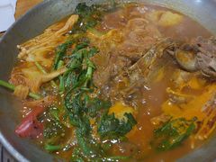 -喇喇排骨火锅·传统韩式脊骨汤(望京西园总店)