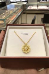 -周生生Chow Sang Sang(新世界店)