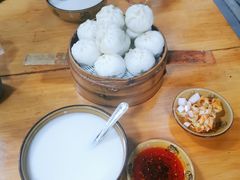 豆浆-酒城小笼包(马王庙店)