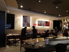 大堂-必胜客(百联又一城店)