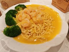 芝士虾仁焗伊面-金翠皇宫粤菜·点心·海鲜(科技园店)