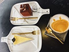 -UNI UNI(环亚凯瑟琳店)