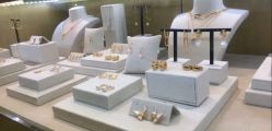 -Réluxe瑞兰穿耳(金光华广场店)