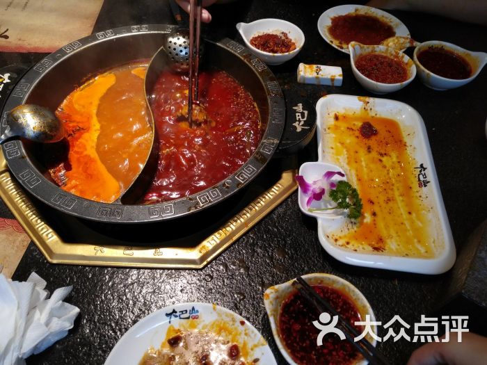 大巴山火锅店图片 - 第1张