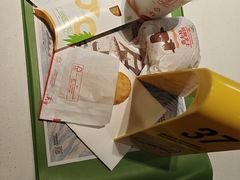 -麦当劳(轻轨曹杨路店)