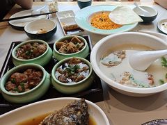 -梅利汴京烤鸭•开封豫菜地标店(晋安路店)