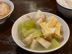 腌笃鲜-咸亨酒店•非遗绍兴菜•中华老字号(堂吃餐厅)