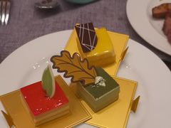 -北京希尔顿逸林酒店-逸轩西餐厅-自助餐厅