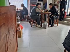 -宝瑞门钉肉饼店
