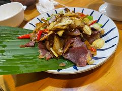 -蜗牛小馆醉乡民谣云南菜(惠新西里店)