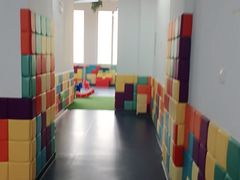 -早慧树儿童感觉统合体能训练中心(市北校区)