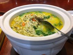 -金玫瑰商务会馆(新孔南路店)