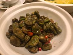 油焖蚕豆-十二饭点·川菜(北站圆融店)