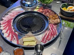 -哈哈碳都·牛肋条无限自助烤肉(台江万达店)