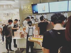 -奈雪的茶(市百一店)