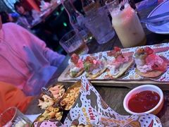 -Famous肥猫墨西哥音乐餐吧(五棵松华熙LIVE店)