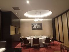 中餐厅包厢-扬州绿地铂骊酒店