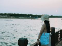 -北戴河碧螺塔海上酒吧公园