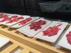 -芝小官毛肚火锅海鲜自助(苏州吴江区万宝店)