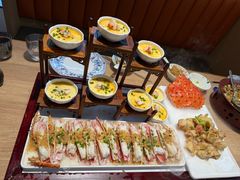 -连鹭海鲜·海肠捞饭·海胆饭(星海店)