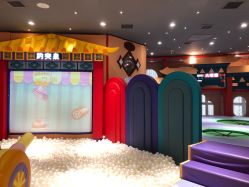 -Qmiss家庭娱乐中心(恒隆广场店)