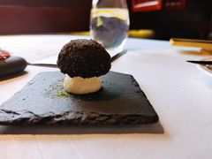 餐前面包配海苔黄油-三嚥阁 La Villa Restaurant