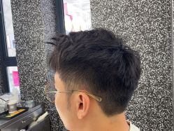 -厘里·salon