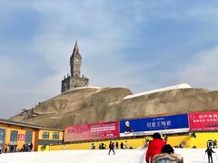 -采薇庄园四季滑雪场